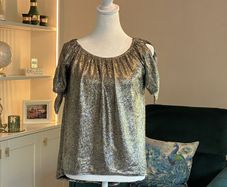 Brand-new Ladies Gold & Black Metallic Top Size: UK 10 / EU 38