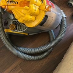 dyson plug in working fine