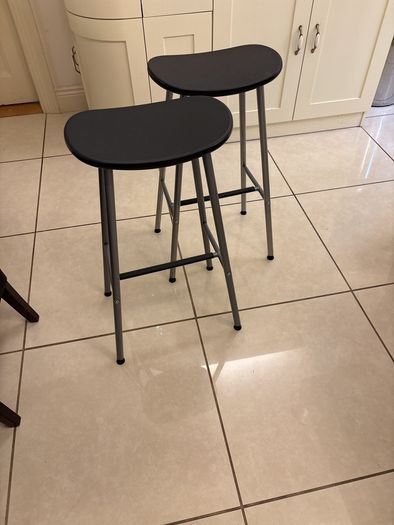 bar stool pair of