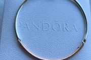 Pandora Moments Three-Link Bangle Bracelet-Brand new