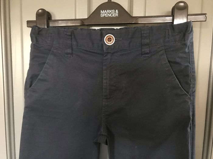 Dunnes Stores navy chinos boys trousers aged 8 years