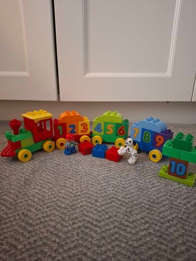 Duplo Police Fire station Airport Train