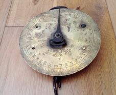 Vintage  Slaters  Spring  Ballance