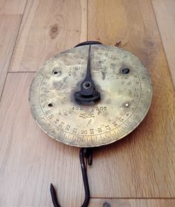 Vintage  Slaters  Spring  Ballance