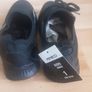 Trainers/Boys Lightweight Trainers  .. Size: 1 UK  ..  33/34 EU .. REDUCED PRICE Image 5