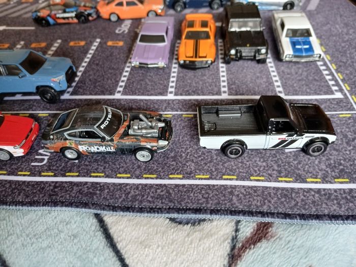 1/64 Hot Wheels ,Premium Real Riders Lot x 12 Loose , All As New