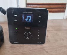 Philips WAS6050/05 Docking Station Remote FM AM Audio Speaker Base