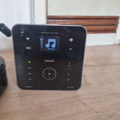 Philips WAS6050/05 Docking Station Remote FM AM Audio Speaker Base