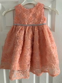 Girls stunning dress 6/9 mths worn once