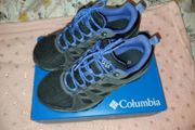 Columbia Redmond III waterproof walking women's shoes