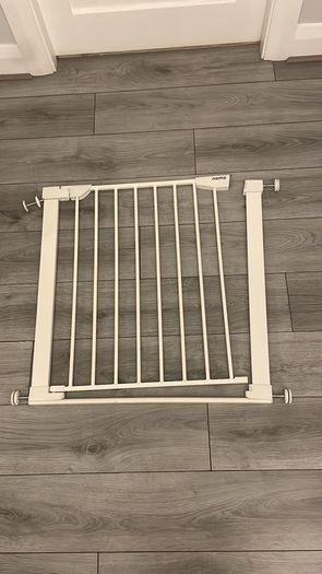 new stair gate X2