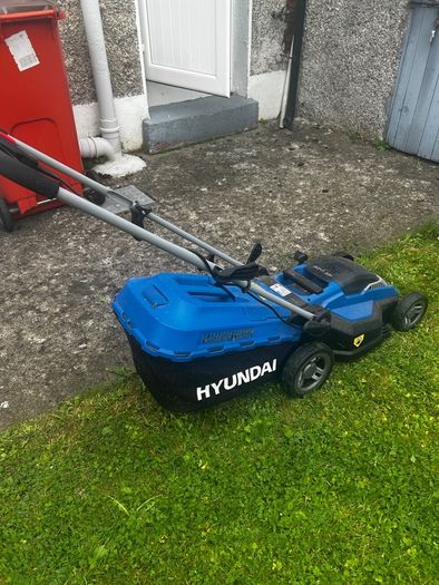 Cordless Electric Lawnmower