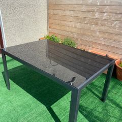 Garden table