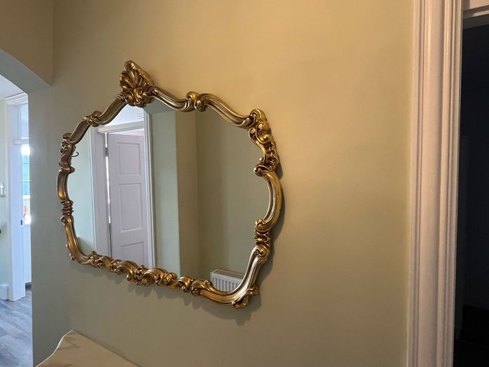 mirror and hall table