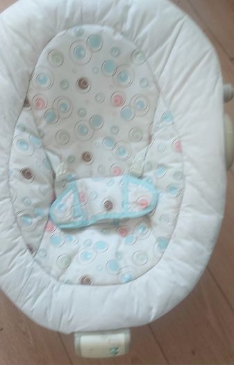 Baby bouncer