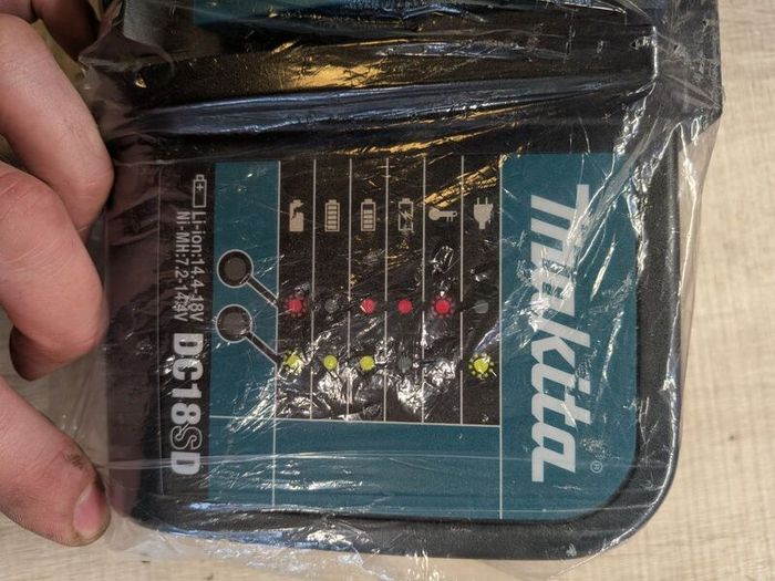 Makita lxt charger New