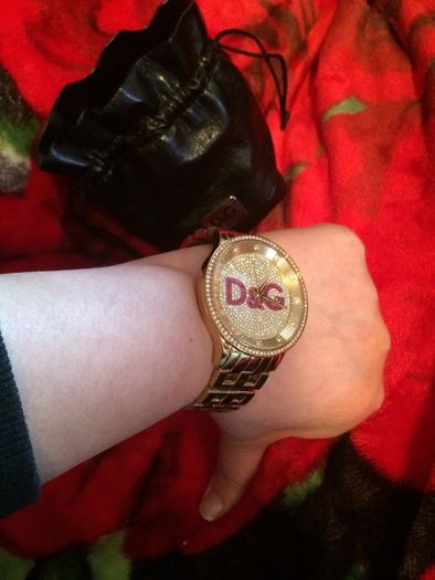 D & G watch