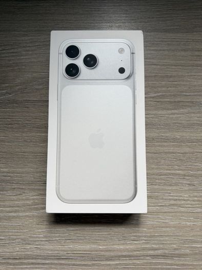 Apple iphone 17 Pro Max 256GB - Sim Free - Irish Phone - Full Warranty
