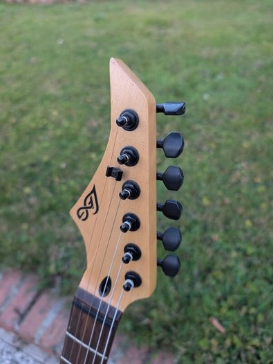 LAG Arkane 66 HSS Electric Guitar