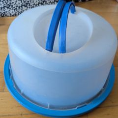 Cake Carrier