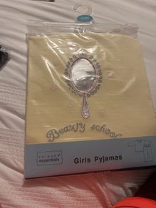 Girls lemon Pyjamas