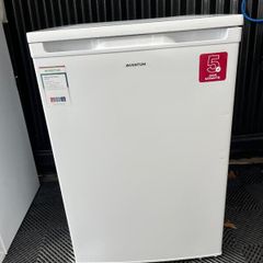 Upright Freezer  Very Good Condition Premium Dutch Brand Inventum