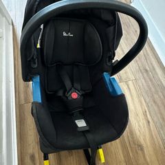 Silvercross Simplicity car seat with ISOFIX base