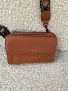 Card and wallet holder cross over New