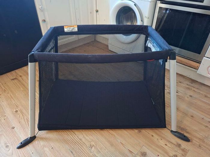 Phil & Ted Travel Cot