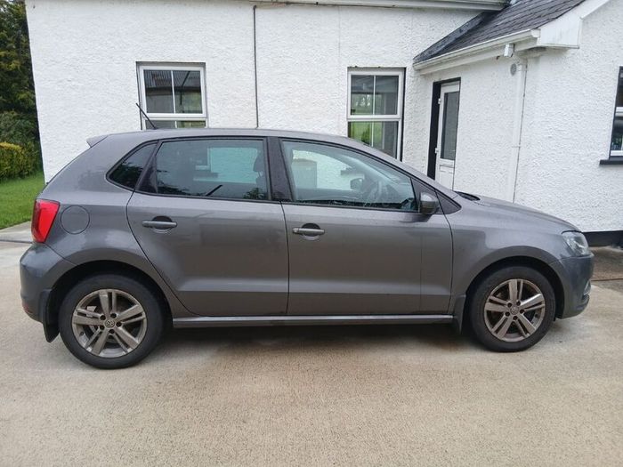 Volkswagen Polo 1.0, year 2016