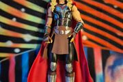 Marvel Legends Series Thor Love and Thunder Action Figure: 6 inch Mighty Thor Used