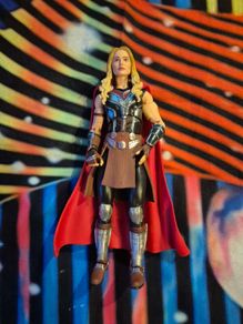 Marvel Legends Series Thor Love and Thunder Action Figure: 6 inch Mighty Thor Used