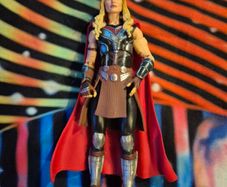 Marvel Legends Series Thor Love and Thunder Action Figure: 6 inch Mighty Thor Used