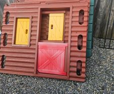playhouse log cabin