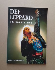 DEF LEPPARD original vintage book ROCK METAL
