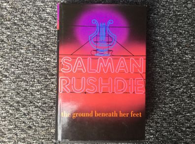 Salman Rushdie. - Reduced