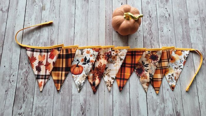 Autumn Bunting / Mini Bunting