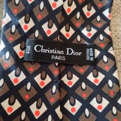 Vintage Christian Dior silk tie circa 1970's in very good condition see last two photos for a small stitch needed FREE STANDARD POSTAGE INCLUDED