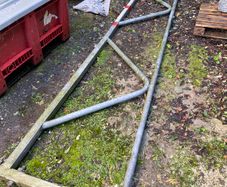 Yard barrier