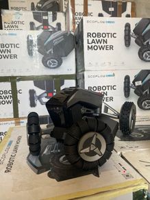 EcoFlow BLADE Robotic Lawn Mower  Excellent Condition