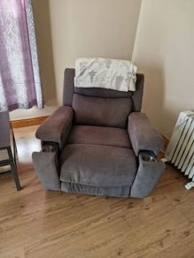 recliner chair and ottoman