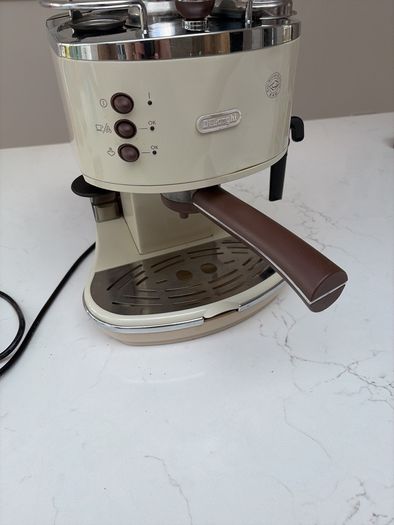 Delonghi coffee machine espresso