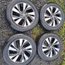 15" Genuine Vw Polo alloys with tyres Image 5