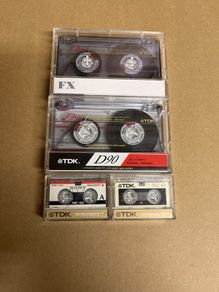 4x cassettes