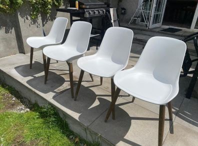 4 Dining Chairs