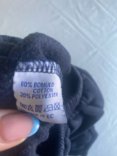 School wearhouse navy bottoms (age 6-7)
