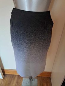 Wolford + Lagerfeld gallery grey stretchy knee length skirt size S UK10 EU38 Postage included