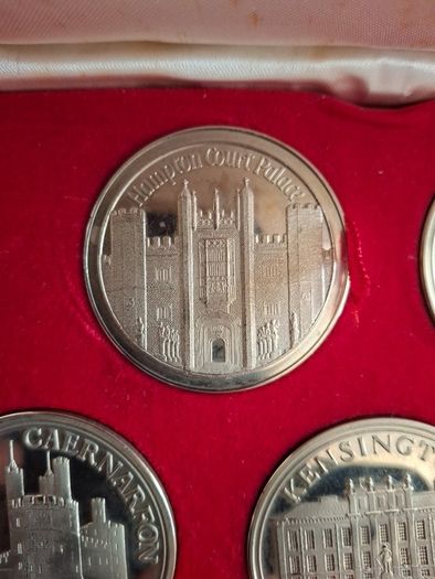 Coins U.K 1977 Set