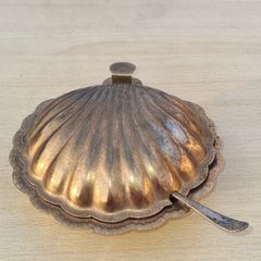 Vintage shell-shaped platter for serving butter or caviar