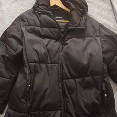 Pull&Bear Black Puffer Jacket